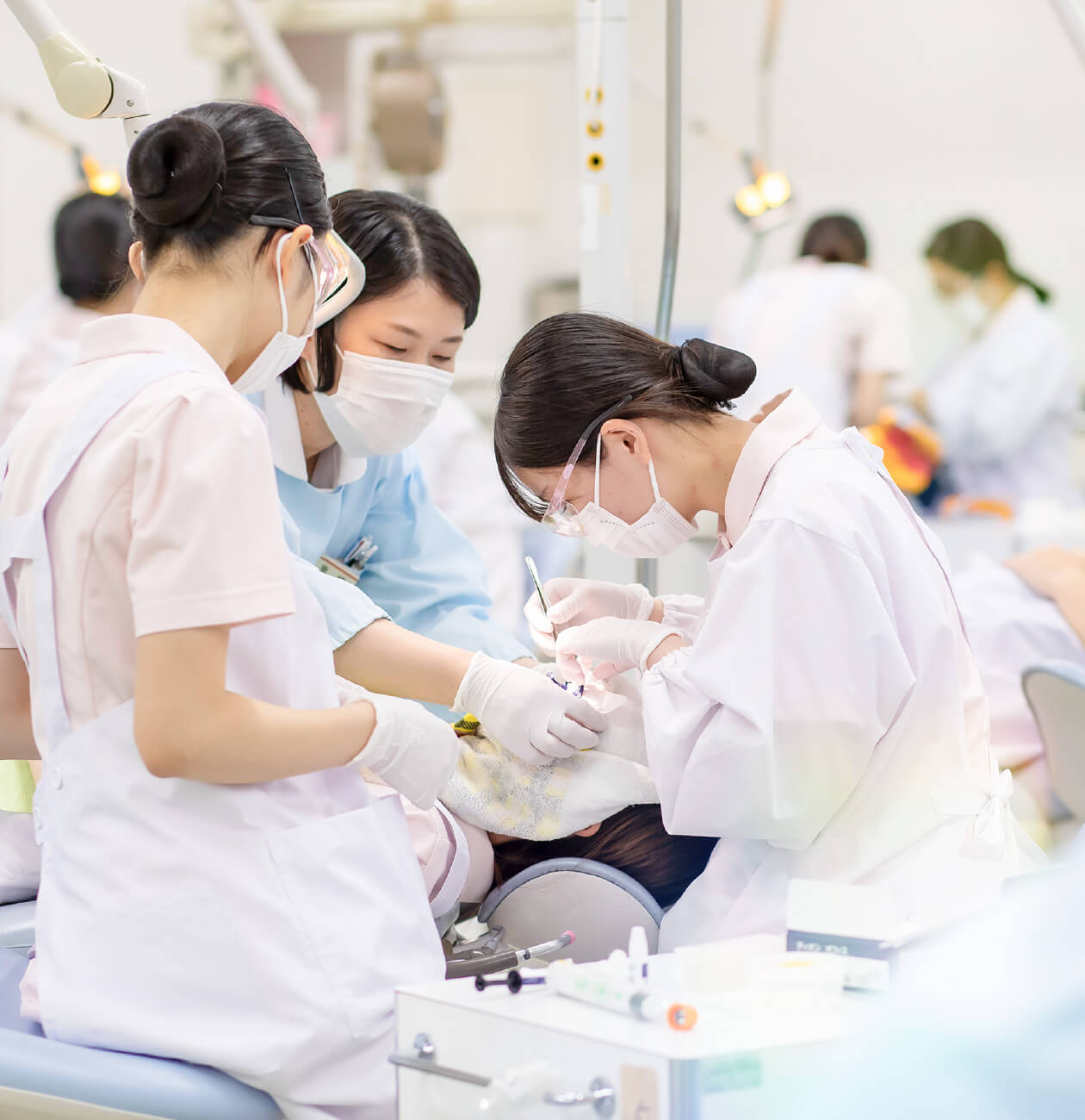 専門性の高い講義と豊富な実習時間で安心して学べる学習環境