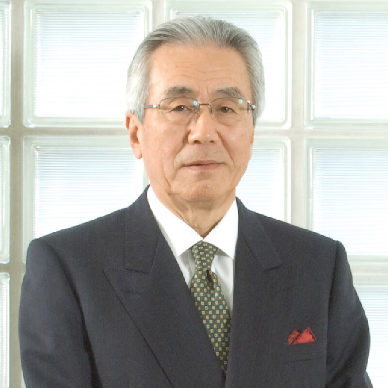 学校長・歯学博士 河野 忠雄